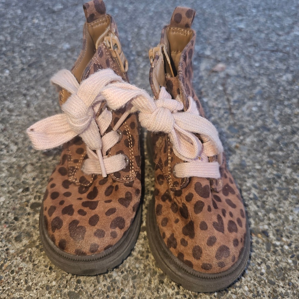 Cat and Jack Toddler Girls Leopard Print‎ Combat Boots Size 7 Side Zip Lace Up